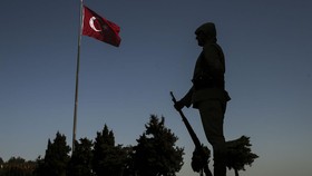 Adu Kuat Militer Turki Vs Swedia, Siapa Lebih Garang?