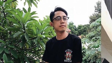 img-title Nasib Ario Kiswinar yang Sempat Dibantah Mario Teguh sebagai Anak Kandung