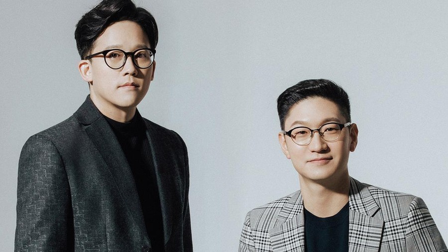 CEO & CMO SM Entertainment CEO & CMO SM Entertainment