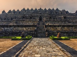 Sejarah Candi Borobudur, Peninggalan Kerajaan Syailendra yang Jadi Warisan Dunia