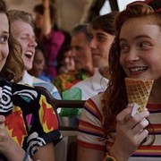 Gaya Pemeran Stranger Things di Kehidupan Nyata, Siapa Paling Modis?