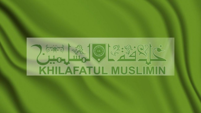 Polisi menetapkan amir Khilafatul Muslimin wilayah Cirebon Raya Ali Jamroni (AJ) sebagai tersangka.