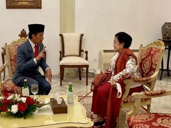 Kemesraan Ditampilkan Jokowi-Megawati Usai Diisukan Berjauhan