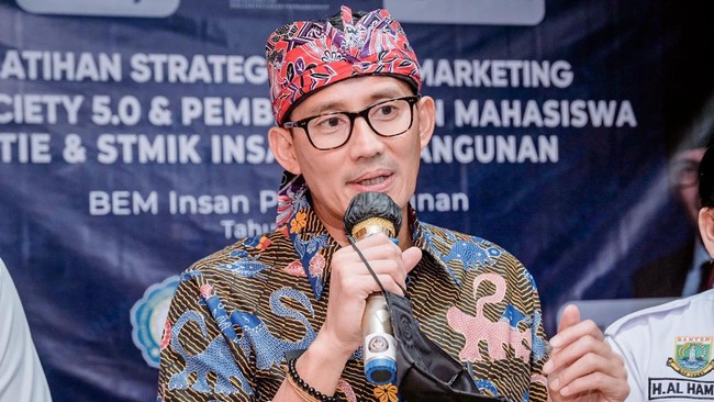 Menparekraf Sandiaga Uno yakni langkah digitalisasi di sektor ekonomi kreatif bisa memperluas lapangan pekerjaan dan menekan angka pengangguran di Banten.