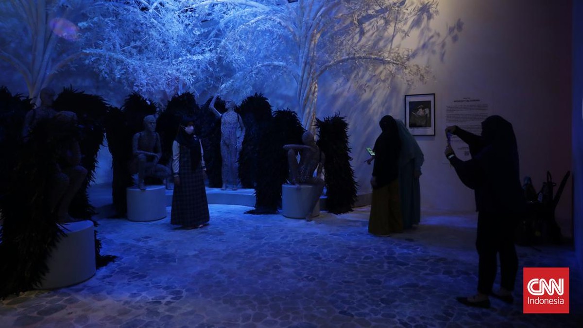 FOTO: Pameran Seni REMEDY Jadi Pelepas Rindu ARMY pada BTS