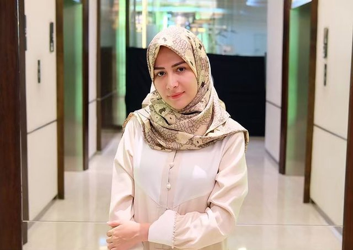 Penampilan Rina Diana Berhijab