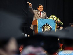 Prabowo: Adik-adik Sekalian, Jangan Mau Diajak Radikal-Radikalan