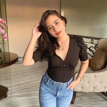 Jeje Slebew Ngamuk Diajak Foto, Prilly Latuconsina Beri Tanggapan Menohok