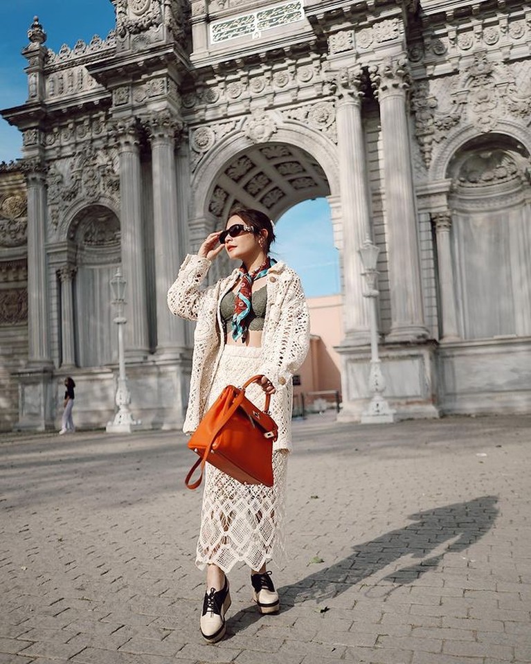 Prilly Latuconsina Prilly Latuconsina