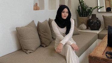 img-title Putri Delina Lebih Nyaman Curhat dengan Kekasih Dibandingkan Sule