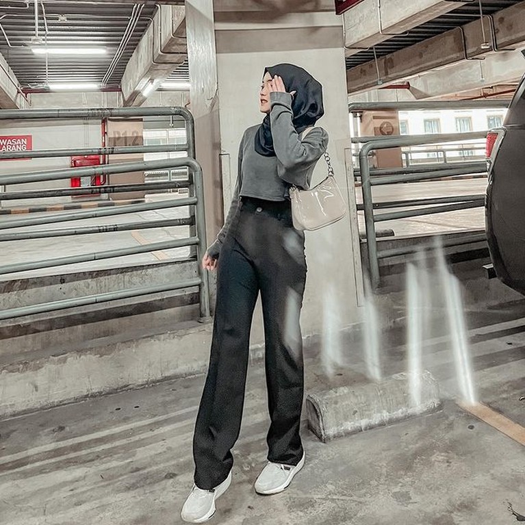 Putri Delina Putri Delina