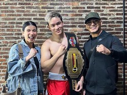 Deddy Corbuzier Digugat Cerai, Komentar Lawas Azka soal Sabrina Disorot