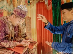 Tepuk Tepung Tawar, Tradisi Raja-Raja Melayu yang Tak Hilang Digerus Zaman