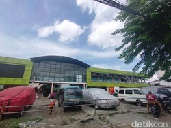 Jalan Panjang Industri Bioskop di Kota Pahlawan