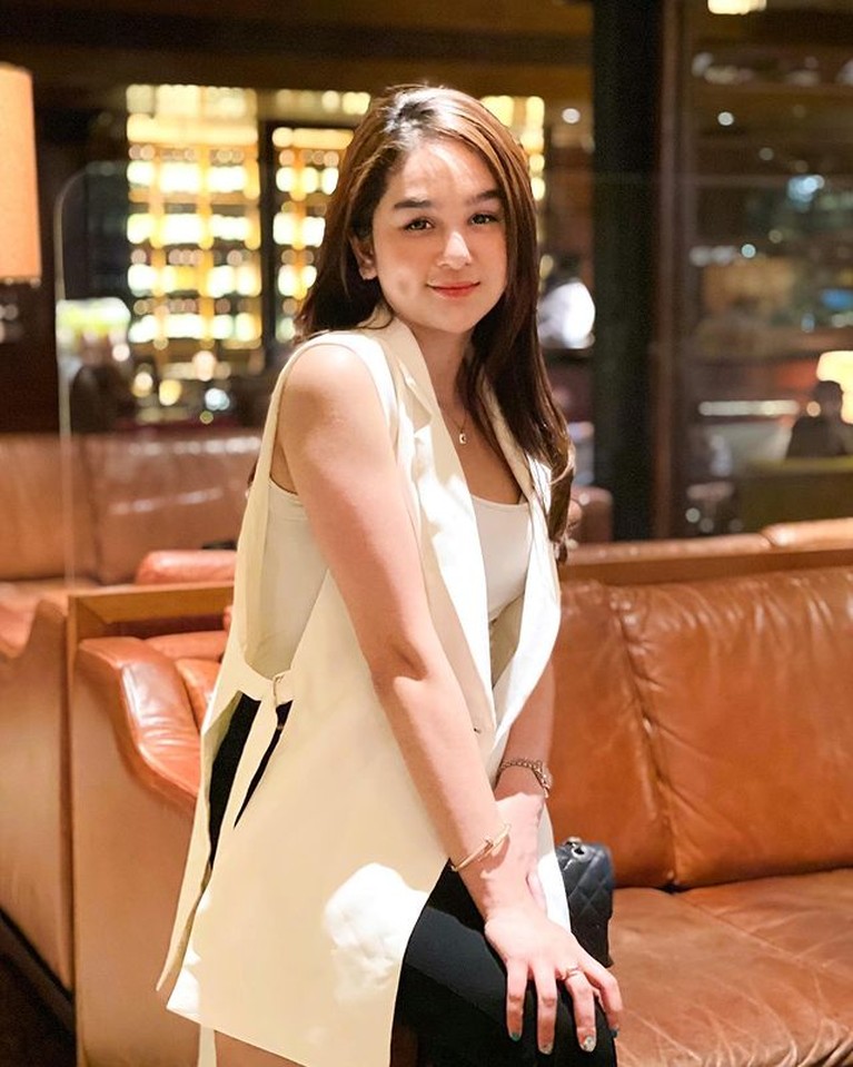 Hana Hanifah Hana Hanifah