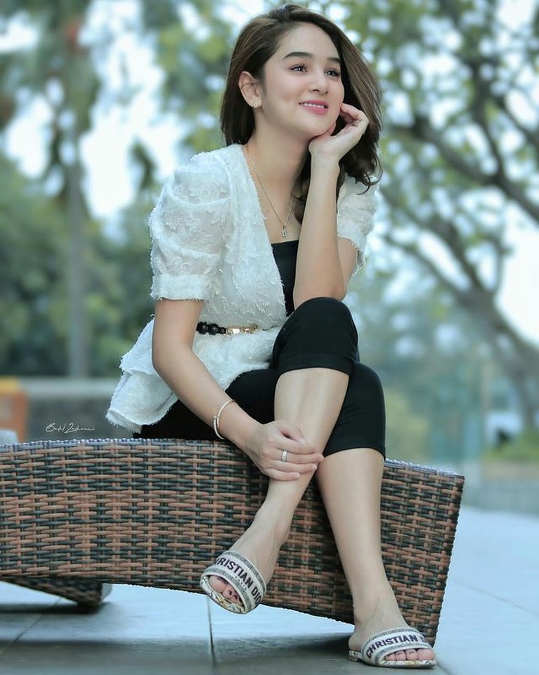Hana Hanifah Hana Hanifah