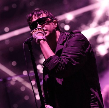 Julian Casablancas Jual Hak Cipta Miliknya atas Karya Musik The Strokes