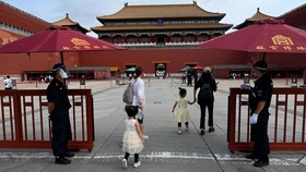 FOTO: Kota Terlarang China Kembali Sapa Turis usai Lockdown Panjang