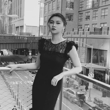 Nenek Miss Global China Scarlett Sun Ternyata Orang Asli Bali