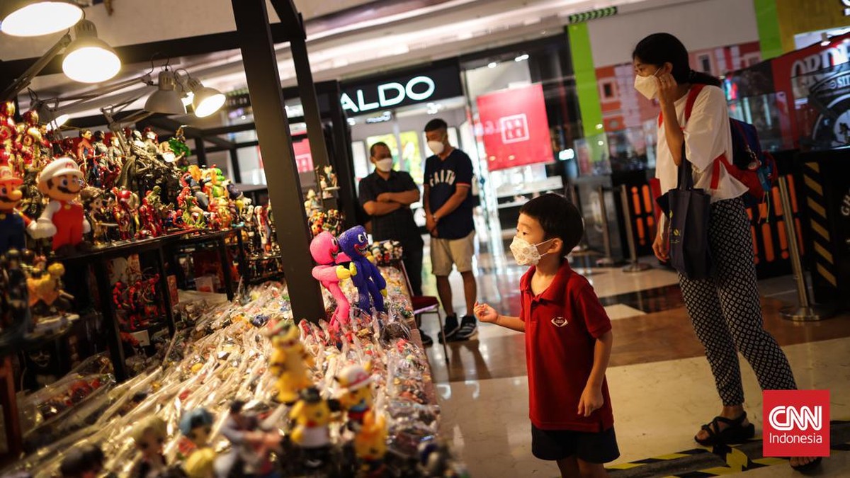 FOTO: Berburu Mainan dalam Pameran Action Figure di Kemang