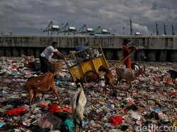 BPS Ingatkan Orang Miskin Makin Banyak Jika Harga BBM Naik