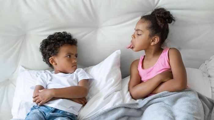 Red Flag Bisa Diketahui Sejak Kecil, Kenali 5 Perilaku Toksik Pada Anak yang Bisa Berlanjut Hingga Dewasa! Red Flag Bisa Diketahui Sejak Kecil, Kenali 5 Perilaku Toksik Pada Anak yang Bisa Berlanjut Hingga Dewasa!