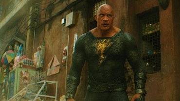 img-title Dwayne Johnson Gagalkan Kisah 'Black Adam' Gabung ke 'Shazam!'
