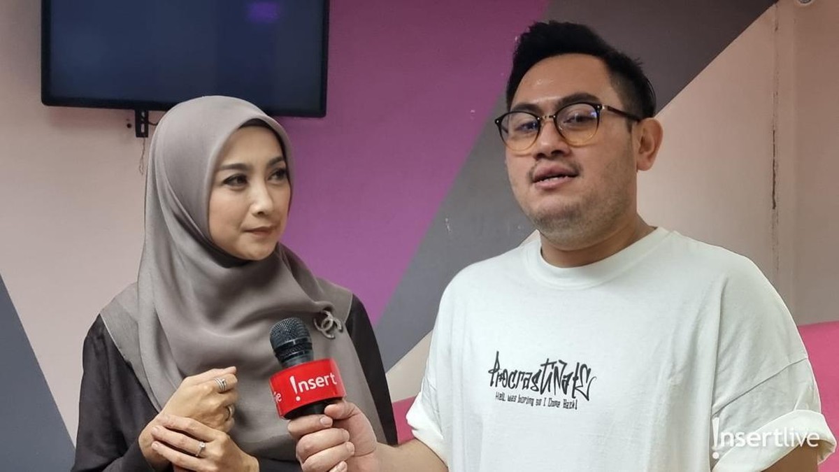 Desy Ratnasari dan King Nassar