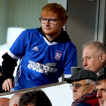 Jalani Sidang 'Thinking Out Loud', Ed Sheeran Cela Saksi Ahli