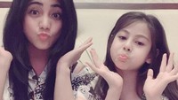 <p>Potret terbaru Elif dengan Siti KDI. Kita doakan, semoga Elif tumbuh sehat dan selalu ceria ya! (Foto: Instagram @siti_perk)</p>