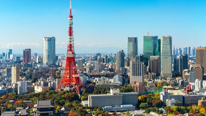 Rekomendasi Tempat Belanja di Tokyo, dari Suvenir hingga Barang Branded!