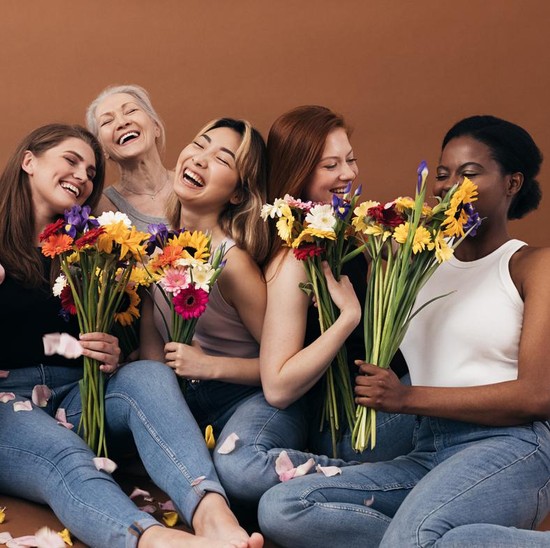 5 Cara Memberdayakan Sesama Perempuan, dari Langkah Kecil Menuju Dampak Besar