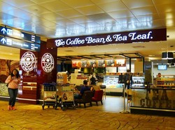 Khusus Denny & Dian Bisa Jajan Gratis di Coffee Bean, Cek Syaratnya!