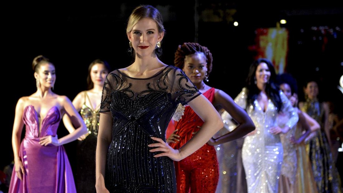 FOTO: Anggunnya Kontestan Miss Global 2022 Jelang Final