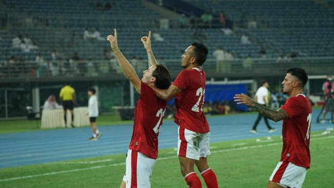 Bola panjang Timnas Indonesia yang biasanya dikeluhkan netizen justru menjadi salah satu kunci kemenangan atas Kuwait.