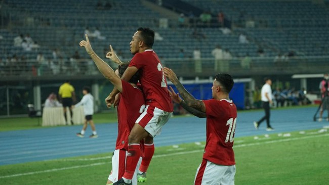 Sebanyak empat tim Asia Tenggara yang bakal berpartisipasi di Piala Asia 2023 yaitu Timnas Indonesia, Malaysia, Thailand, dan Vietnam.