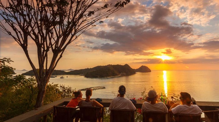 Ide Quality Time Bareng Bestie: Paket Tur ke Labuan Bajo 3D2N, Harga Mulai dari Rp3 Jutaan Aja! Cek Diskonnya Dulu di Sini Ide Quality Time Bareng Bestie: Paket Tur ke Labuan Bajo 3D2N, Harga Mulai dari Rp3 Jutaan Aja! Cek Diskonnya Dulu di Sini