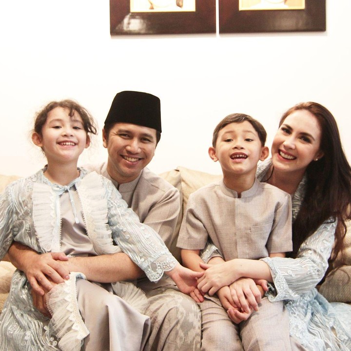 <p>Al Qeinan merupakan anak kedua Arumi yang lahir pada 18 November 2015 lalu. Hanya selisih usia satu tahun dengan kakaknya, Lakeisha. (Foto: Instagram @arumibachsin_94)</p>