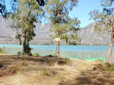 img-title Viral Lahan Camping di Gunung Rinjani Dibooking, Fiersa Besari: Nggak Wajar Itu