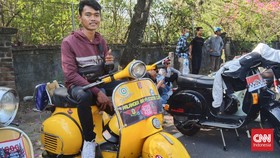 Knalpot Copot Hingga Tidur di Pinggir Jalan Demi Vespa World Days 2022