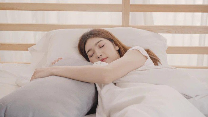 Tampil Cantik Tanpa Makeup, Ini 5 Manfaat Tidur Cukup dan Berkualitas untuk Kesehatan Kulit! Tampil Cantik Tanpa Makeup, Ini 5 Manfaat Tidur Cukup dan Berkualitas untuk Kesehatan Kulit!