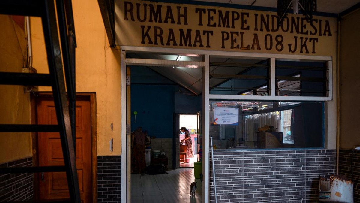 FOTO: Jerit Usaha Keripik Tempe saat Harga Minyak Goreng Selangit