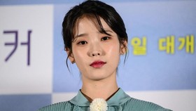 img-title Netizen Korea Duga IU Jadi Korban Pelecehan Politikus