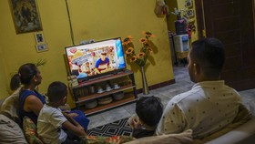 TV Analog di Jakarta Batal Dimatikan Hari Ini