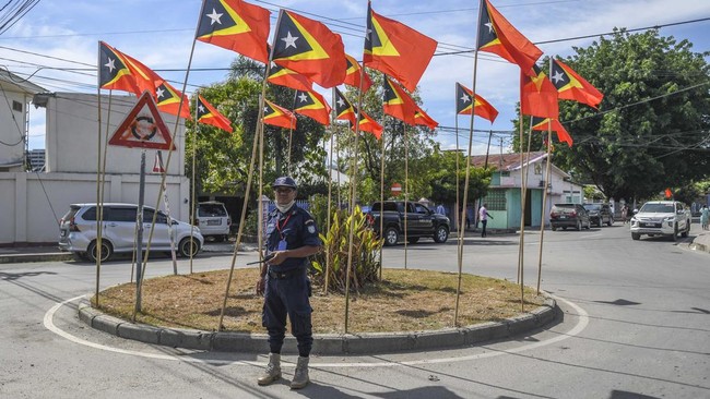 Timor Leste Ikut Rapat Perdana ASEAN usai Direstui Jadi Anggota Timor Leste untuk pertama kalinya ikut rapat ASEAN yang berlangsung di Sekretariat ASEAN di Jakarta usai resmi menjadi anggota, Jumat (3/2).