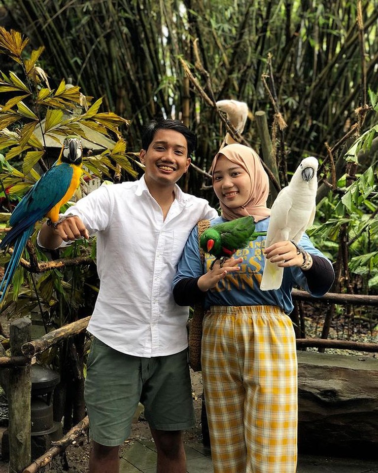 Kenangan Keluarga Ridwan Kamil dan Mendiang Eril Kenangan Keluarga Ridwan Kamil dan Mendiang Eril