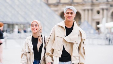 img-title Lesti Ngaku Kelelep Saat Hamil Muda, Momen Rizky Billar di Kolam Disorot