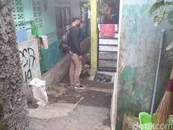 Batita Ditemukan di Gang Sempit Ciwaringin Bogor Sudah Dijemput Keluarga