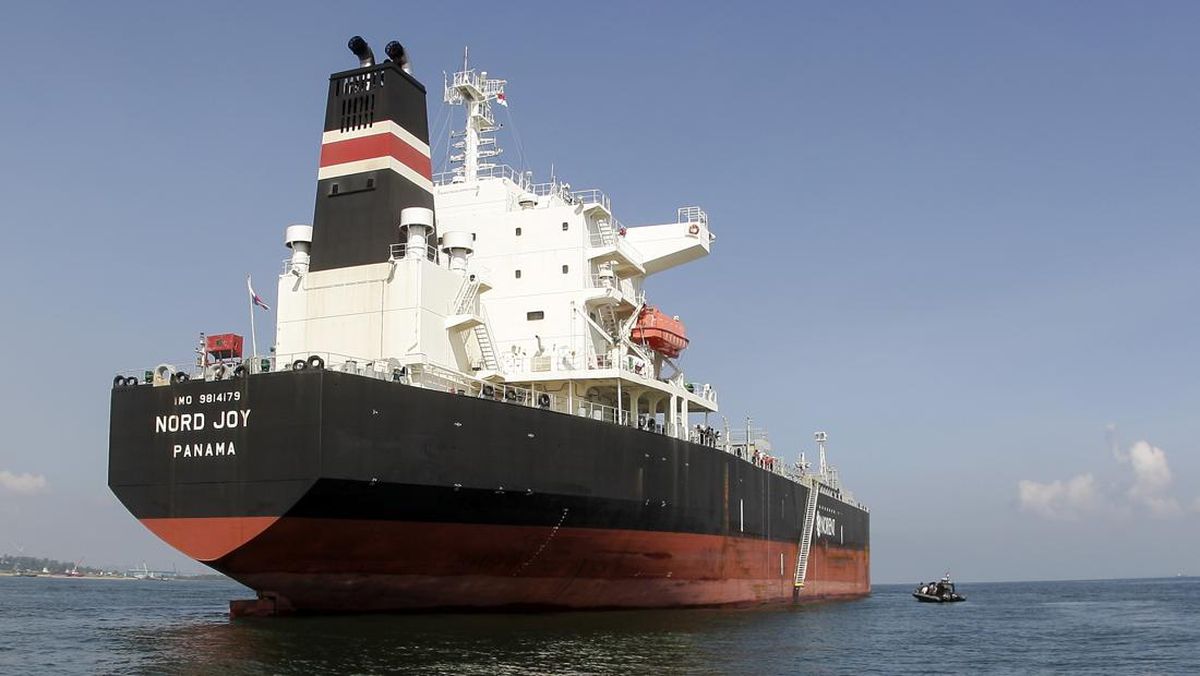 Jodugar ovi jinsiy aloqa oyini Eshak sikish video