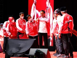 Ada Apa Jokowi Terus Berpesan Ojo ke Relawan Jelang 2024?